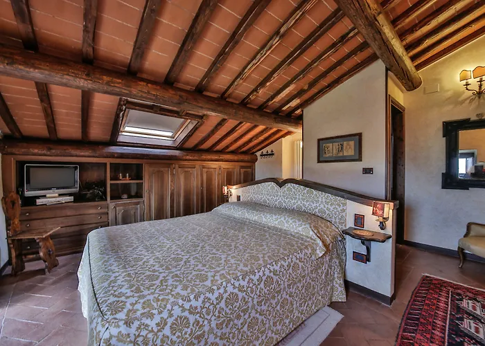 Castelletto Di Montebenichi 4*