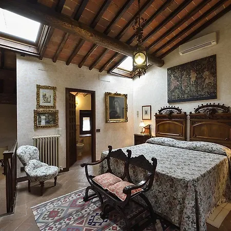 Apart Otel Castelletto Di Montebenichi 4*