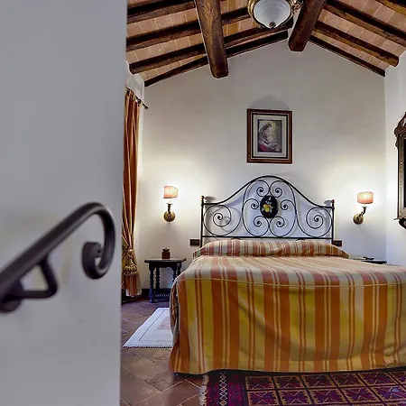 Castelletto Di Montebenichi 4* Monte Benichi